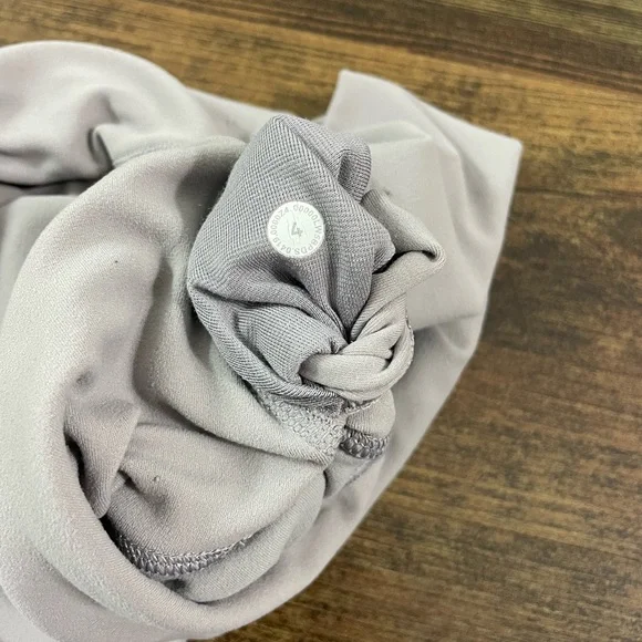 LULULEMON Align 25” High Waisted Leggings, Size 4 - Picture 9 of 9